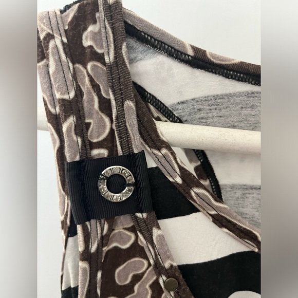 Seven Waves (2) M Two Piece Funky Layering Tanks - Picture 6 of 13